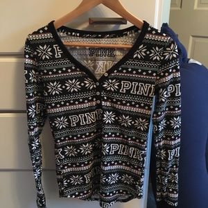 ❤️NWOT💚 PINK Holiday Pajama Shirt